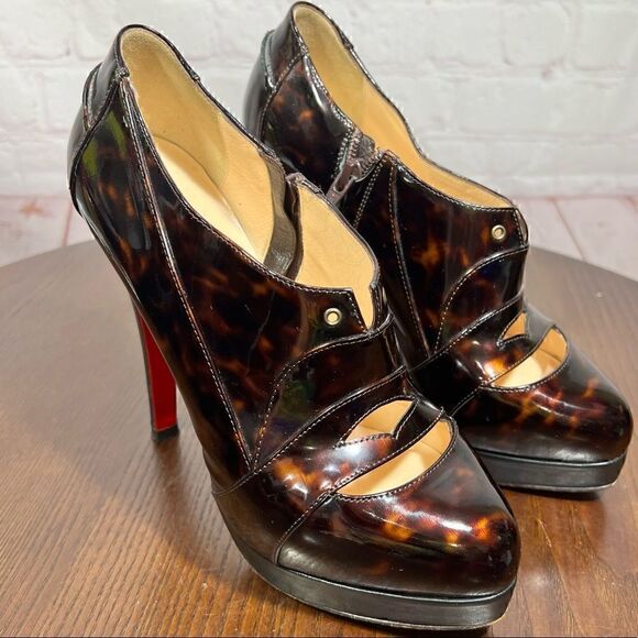 37 (7) CHRISTIAN LOUBOUTIN patent leather animal print lace up booties EUC - Picture 2 of 11